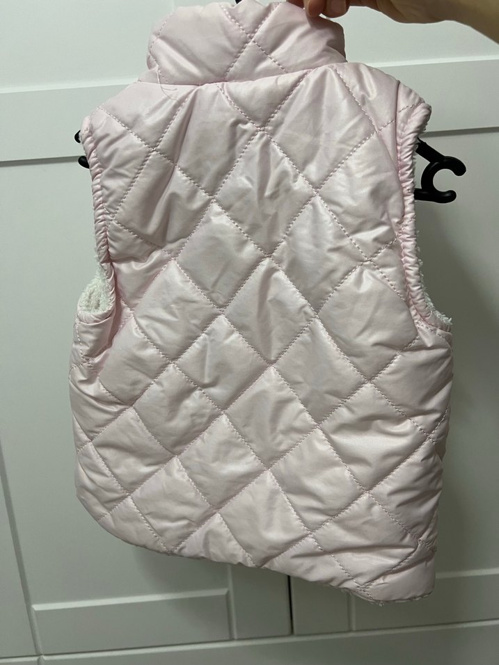 Kız Çocuk Pembe Kürklü Yelek - Görsel 2