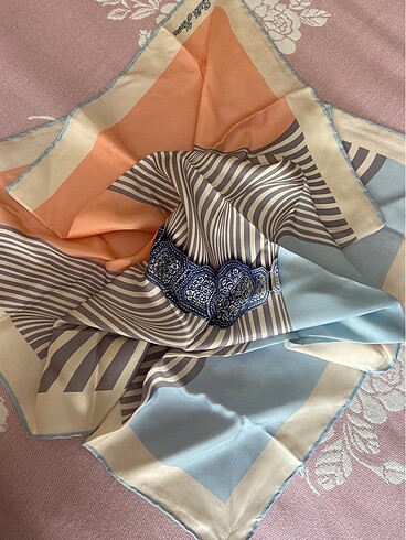 Silk & Cashmere Silk home eşarp