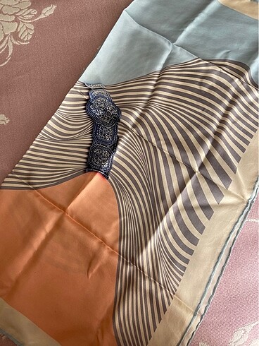 Beden Silk home eşarp