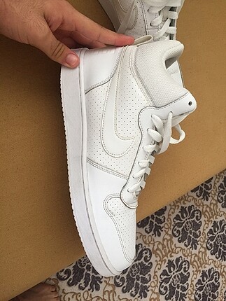 Nike bilekli ayakkabi