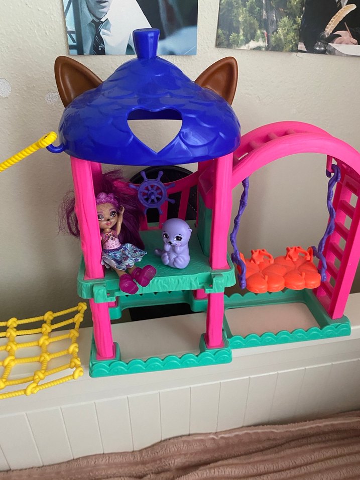 Renkli Oyuncak Ev ve Aksesuarları - Görsel 4