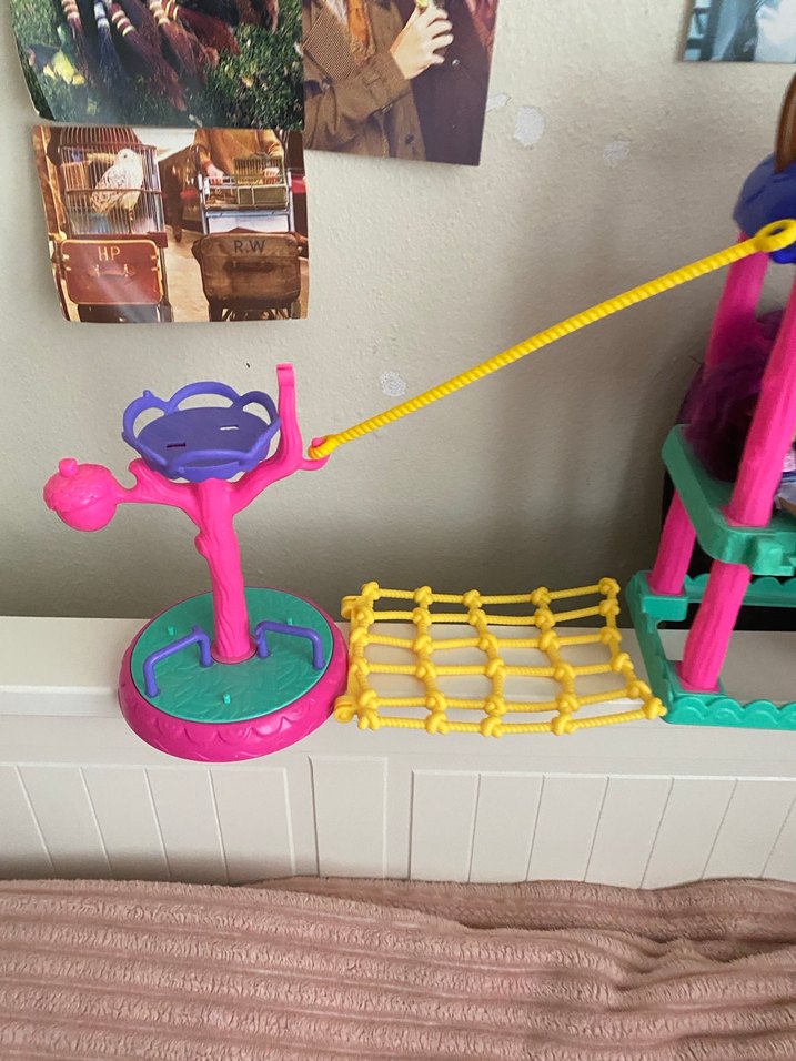Renkli Oyuncak Ev ve Aksesuarları - Görsel 3