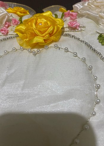 Nakışlı Kalp Şekilli Beyaz Yastık el işi kurdela - Görsel 5