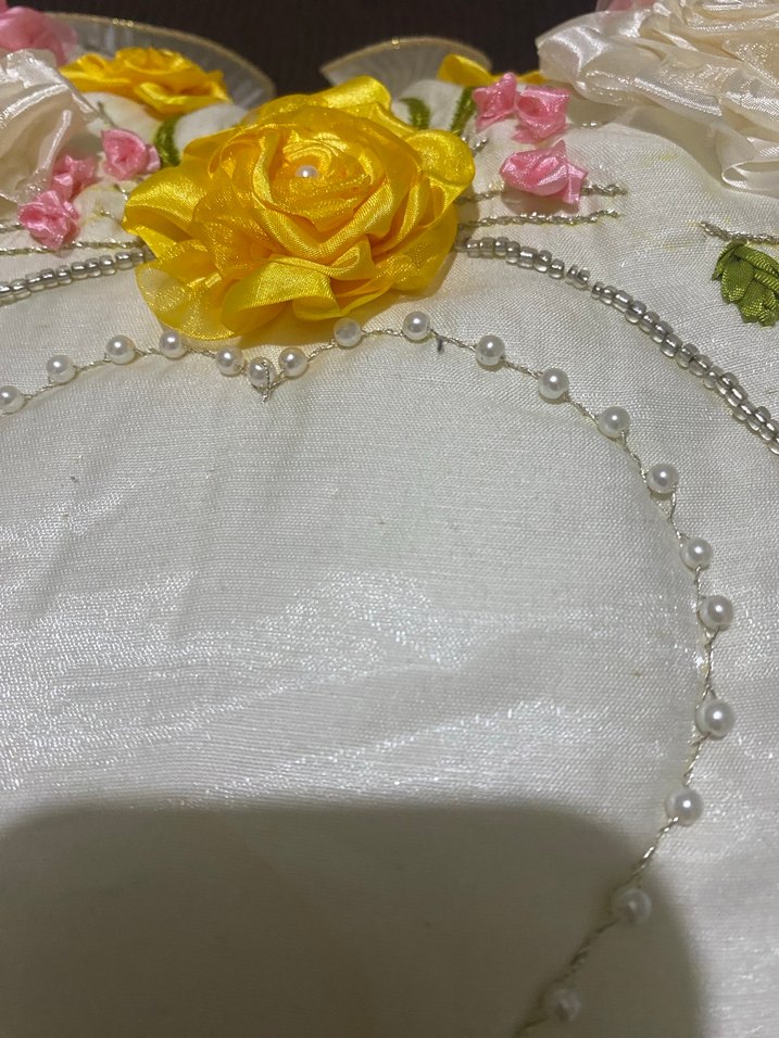 Nakışlı Kalp Şekilli Beyaz Yastık el işi kurdela - Görsel 5