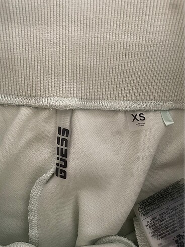 Guess Guess Yanı logolu jogger pantolon