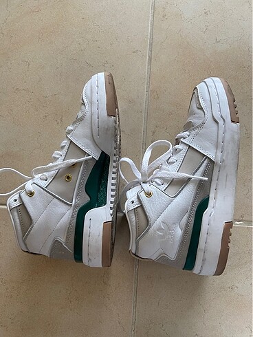 36 Beden Tertemiz Adidas spor ayakkabı