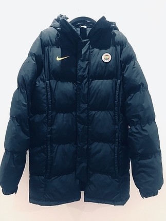 Nike mont 