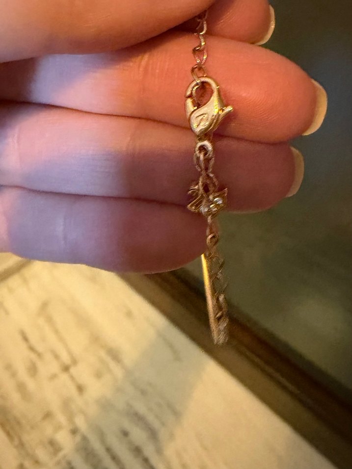 Swarovski Altın Renk Minimalist Bilezik - Görsel 4