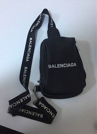 Balenciaga Çapraz Cool Çanta
