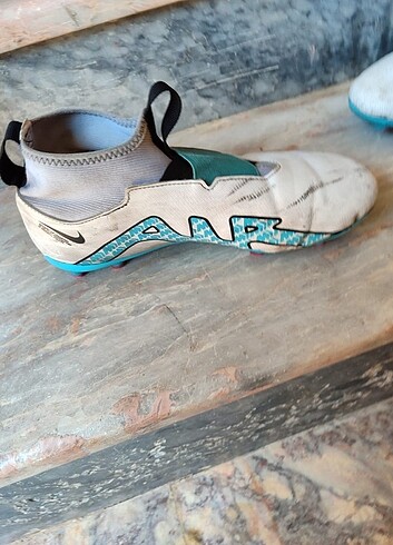 37 Beden beyaz Renk Nike airzoom marka krampon