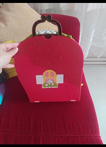 Beden Çilek/Barbie evi