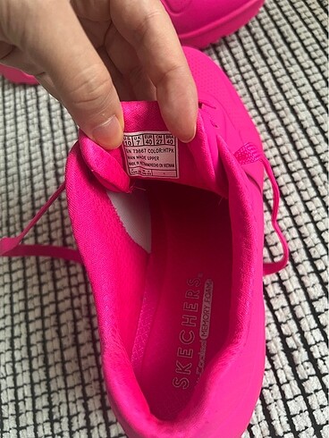 40 Beden Skechers spor ayakkabi