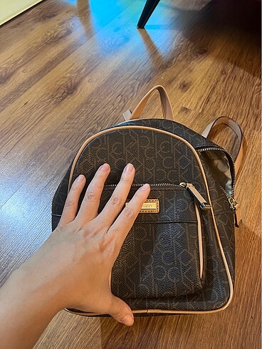 Calvin Klein sırt çantası - Görsel 2