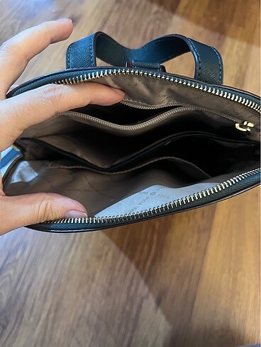 Michael kors sırt çantası - Görsel 5