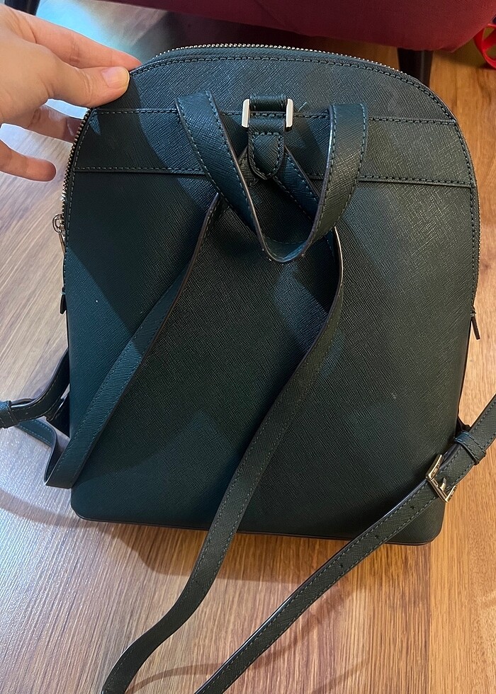 Michael kors sırt çantası - Görsel 2