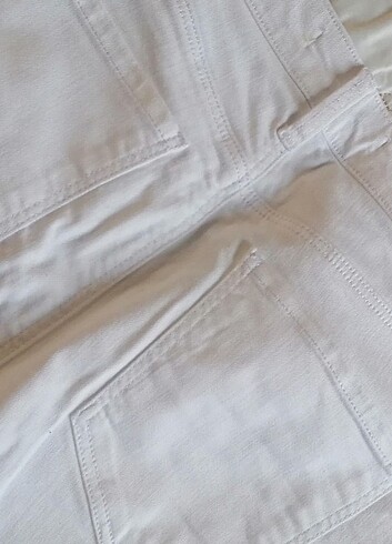 27 Beden beyaz Renk Mavi jeans pantolon 
