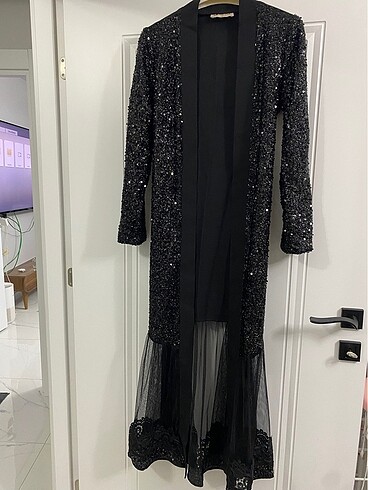 Uzun abaya