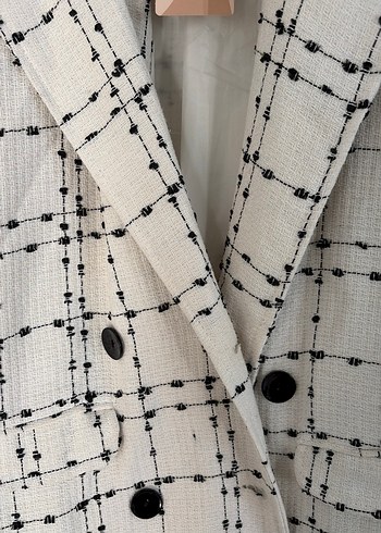 Ekose Desenli Uzun Kadın Kaban - Görsel 3