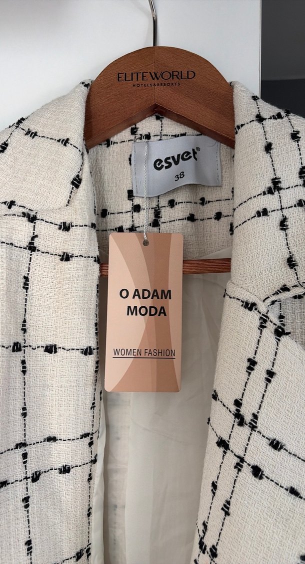 Ekose Desenli Uzun Kadın Kaban - Görsel 4