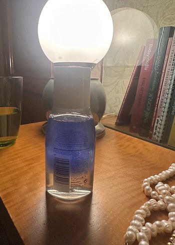 Beden NİVEA ÇİFT FAZLI GÖZ MAKYAJ TEMİZLEYİCİ