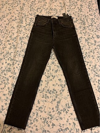 Zara Jean