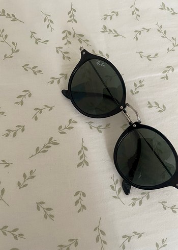 Orijinal Ray-Ban Kadın Güneş Gözlüğü Siyah Çerçeve