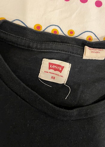 Levis Levis Kız Siyah Pamuklu Kısa Kollu Tişört