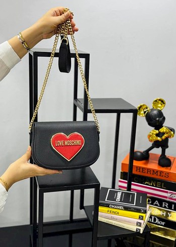 Love Moschino Zincir Detaylı Siyah Deri Çanta
