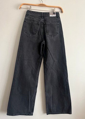 Siyah Bol Kesim Mavi Marka Kot Pantolon - Görsel 2