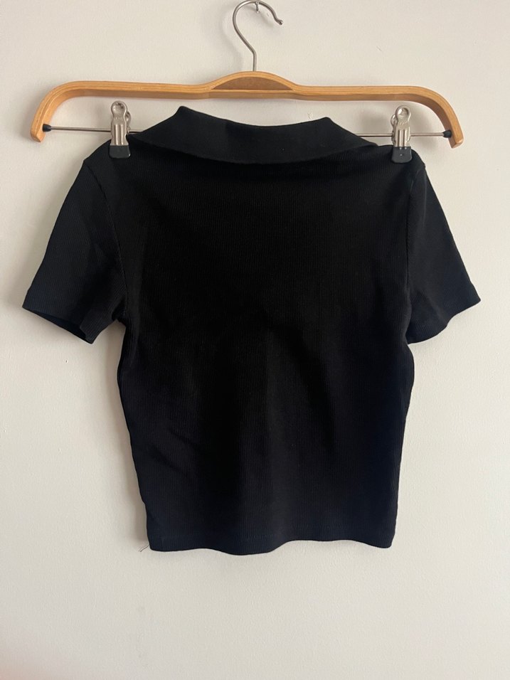 Siyah Polo Yaka Kısa Kollu Krop Tişört - Görsel 2