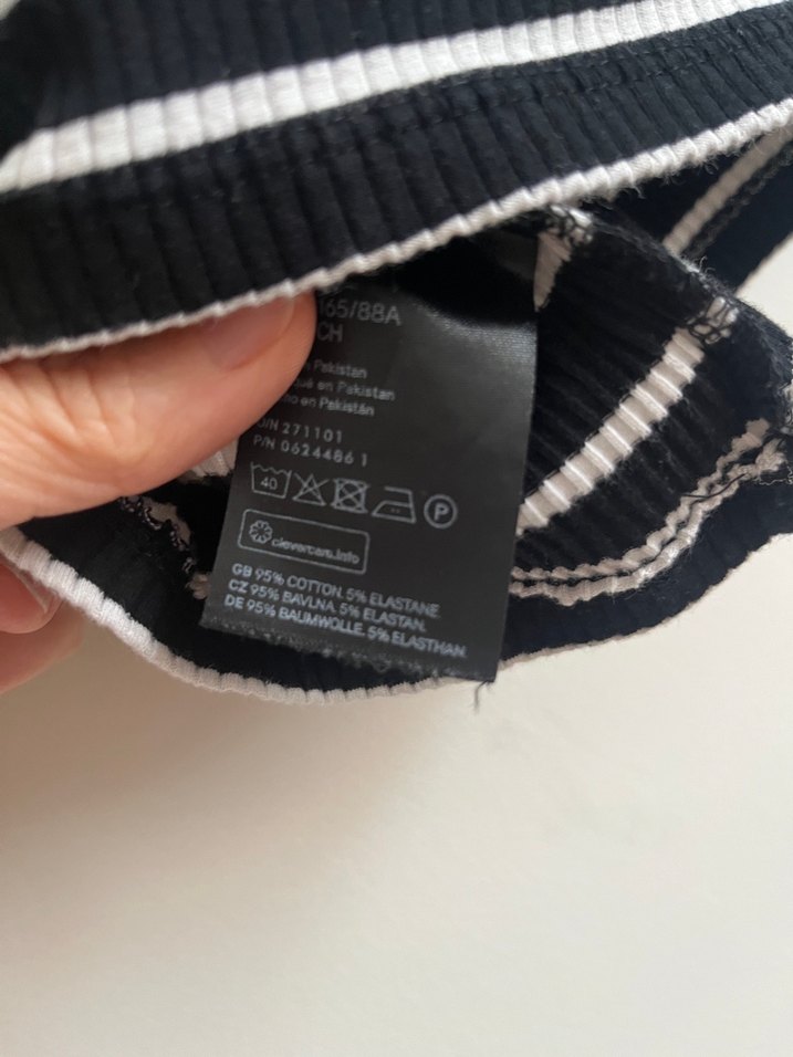 Divided kısa bisiklet yaka tişört - Görsel 4