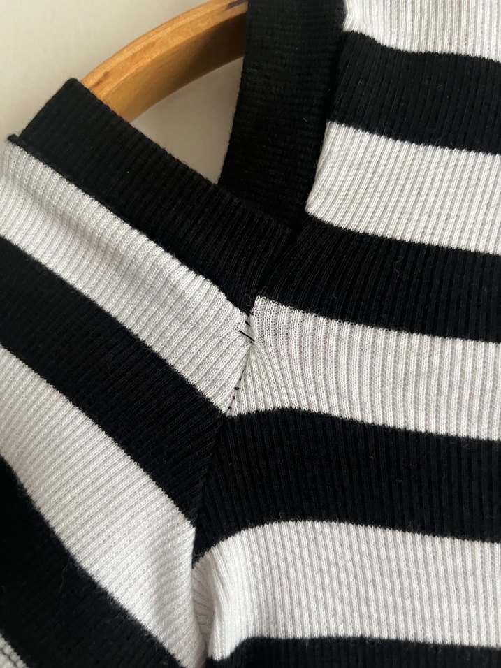 Yumuşak Penye çizgili çocuk elbisesi - Görsel 4