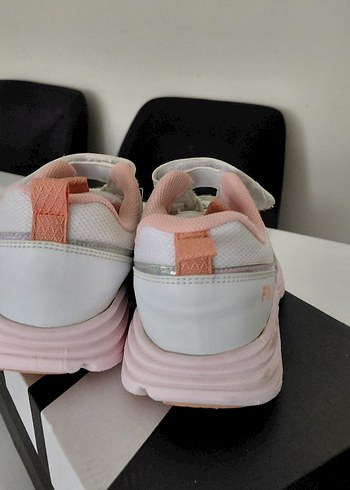 Kız Çocuk Pembe Fila Spor Ayakkabı - Görsel 2