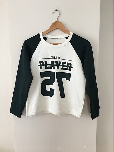 Sweatshirt