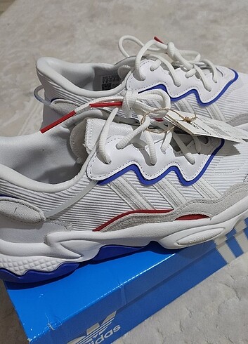 42 Beden Adidas Ozweego