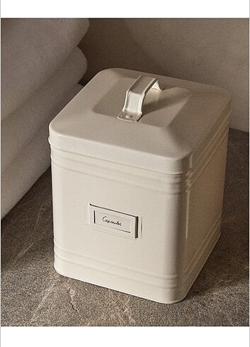 Zara Home Deterjan kutusu