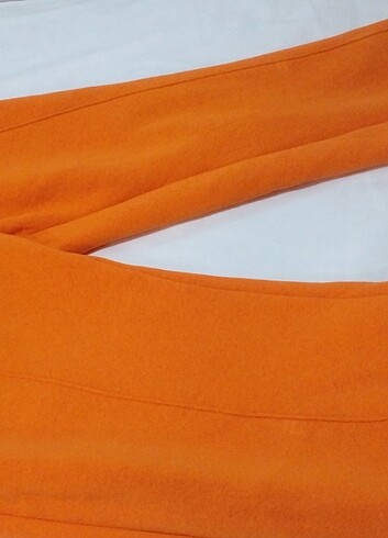 Pantolon turuncu cok c asnli ve cok rahat