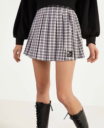 Bershka etek