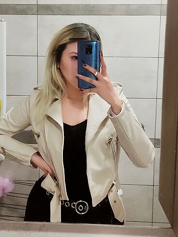 Ekru deri ceket