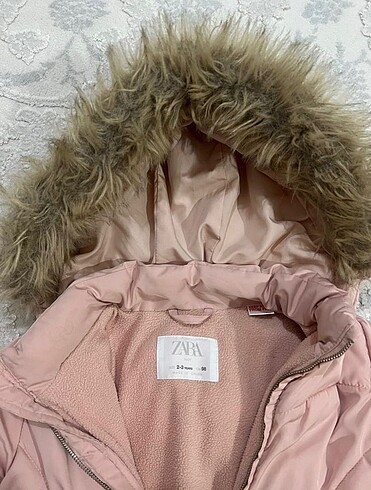 Zara Zara Mont