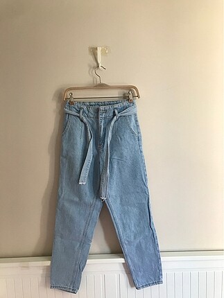 Mom Jeans
