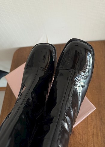 Catwalk Junkie Kadın Siyah Rugan Blok Topuklu Goth Bot