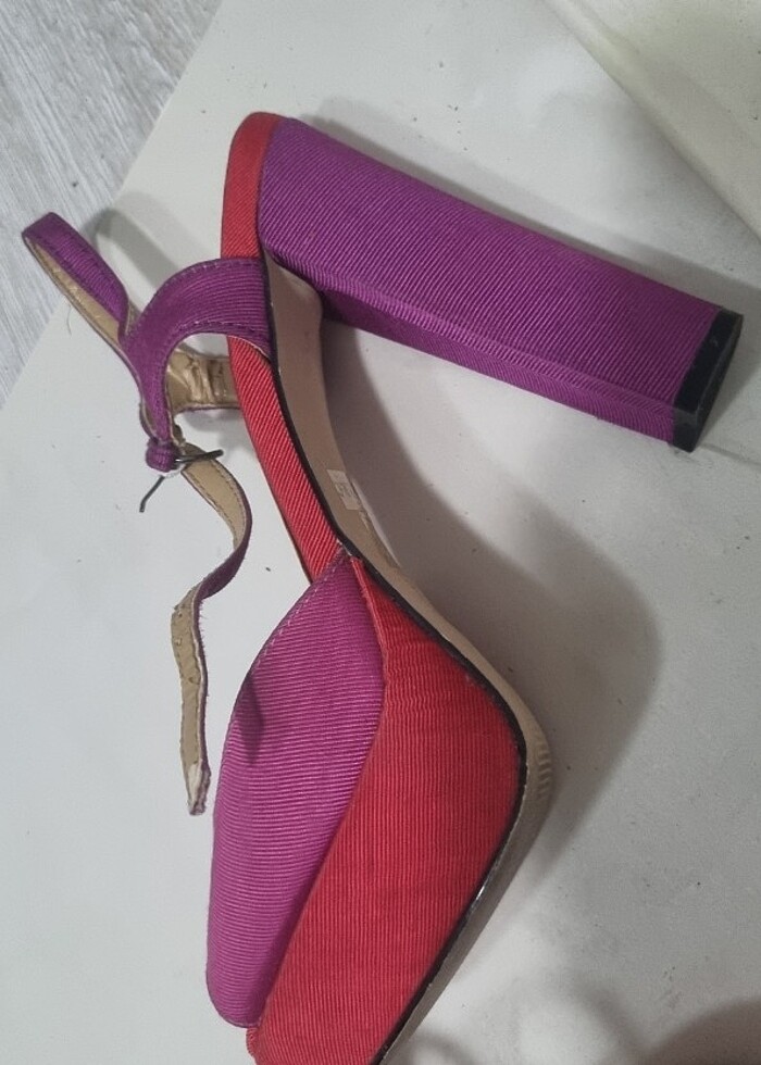 Kalın topuklu tarz ayakkabı - Görsel 2