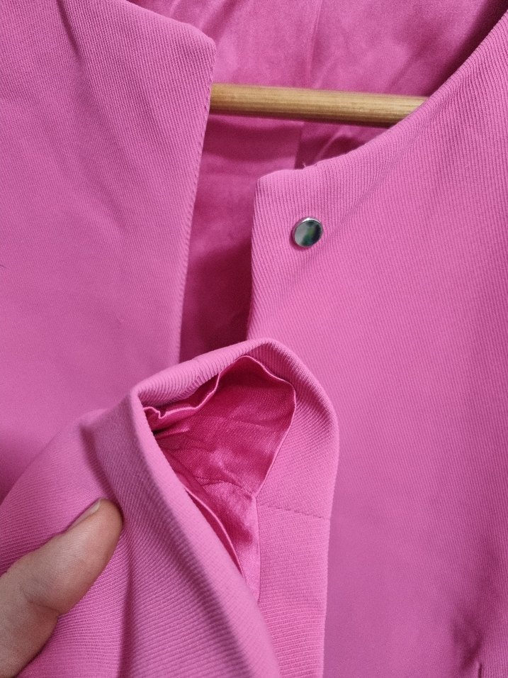 Pembe Fırfırlı Kısa Kadın Blazer Ceket - Görsel 2