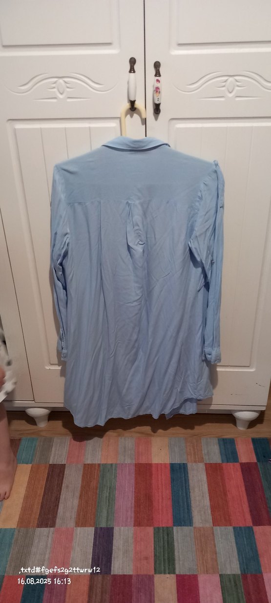 Uzun Kollu Mavi Nakışlı Gömlek tunik - Görsel 4