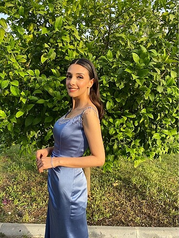 xs Beden mavi Renk MAVİ ABİYE ELBİSE