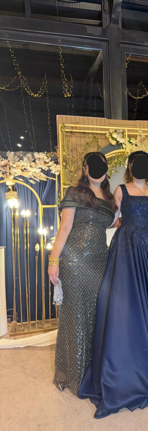 Haki Yeşil Boncuk İşlemeli Uzun Abiye - Görsel 3