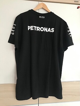 Hugo Boss PETRONAS TİŞÖRT S BEDEN. REZERV