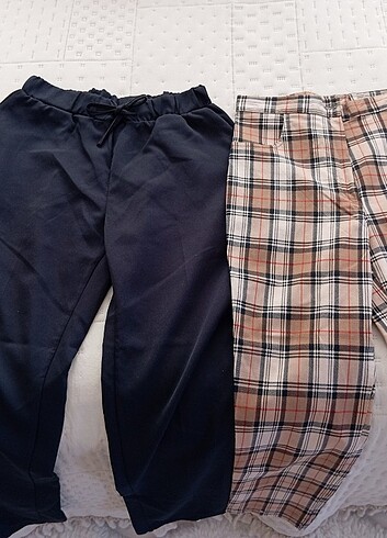İki adet pantolon