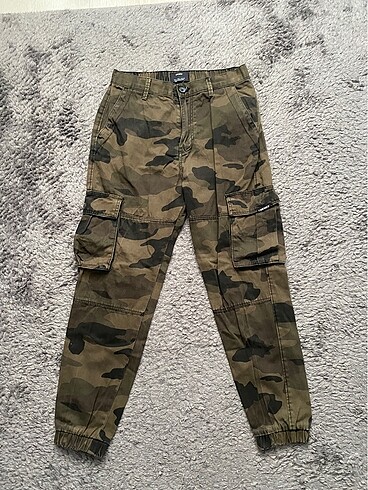 bershka kargo pantolon